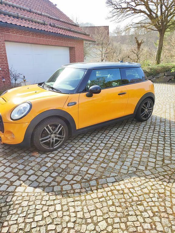 Gebraucht Mini Cooper S 192 PS (141 kW) 2014 Orange Kleinwagen