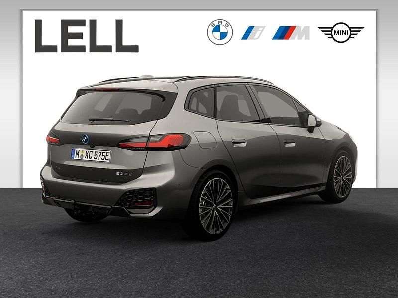 Neu BMW 230e Active Tourer M Sport 326 PS (239 kW) 2025 Grau Van / Kleinbus