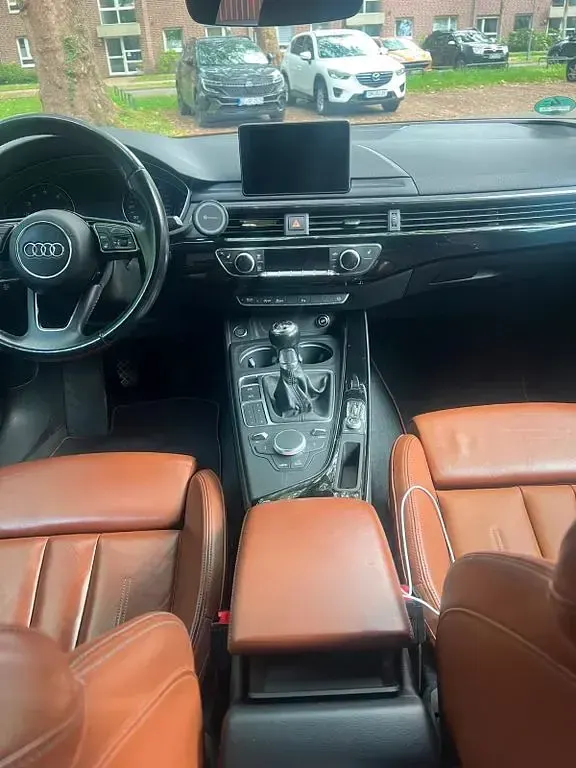 Gebraucht Audi A5 Design 190 PS (139 kW) 2017 Grün Coupé
