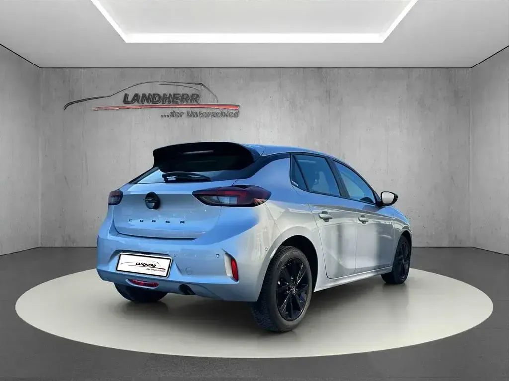 Gebraucht Opel Corsa Edition 101 PS (74 kW) 2025 Kristall silber Kleinwagen