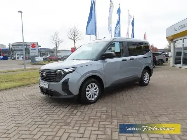 Gebraucht Ford Tourneo Courier 125 PS (91 kW) 2025 Silber Van / Kleinbus