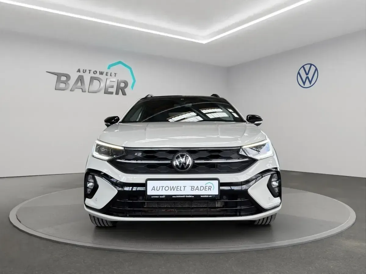 Gebraucht VW Taigo R-line 150 PS (110 kW) 2023 Ascotgrau SUV