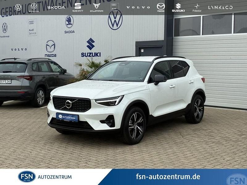 Gebraucht Volvo XC40 Plus 197 PS (144 kW) 2024 Weiß SUV
