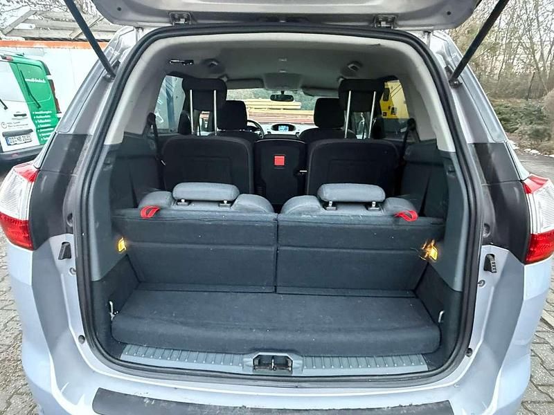 Gebraucht Ford Grand C-Max Trend 150 PS (110 kW) 2011 Silber Van / Kleinbus