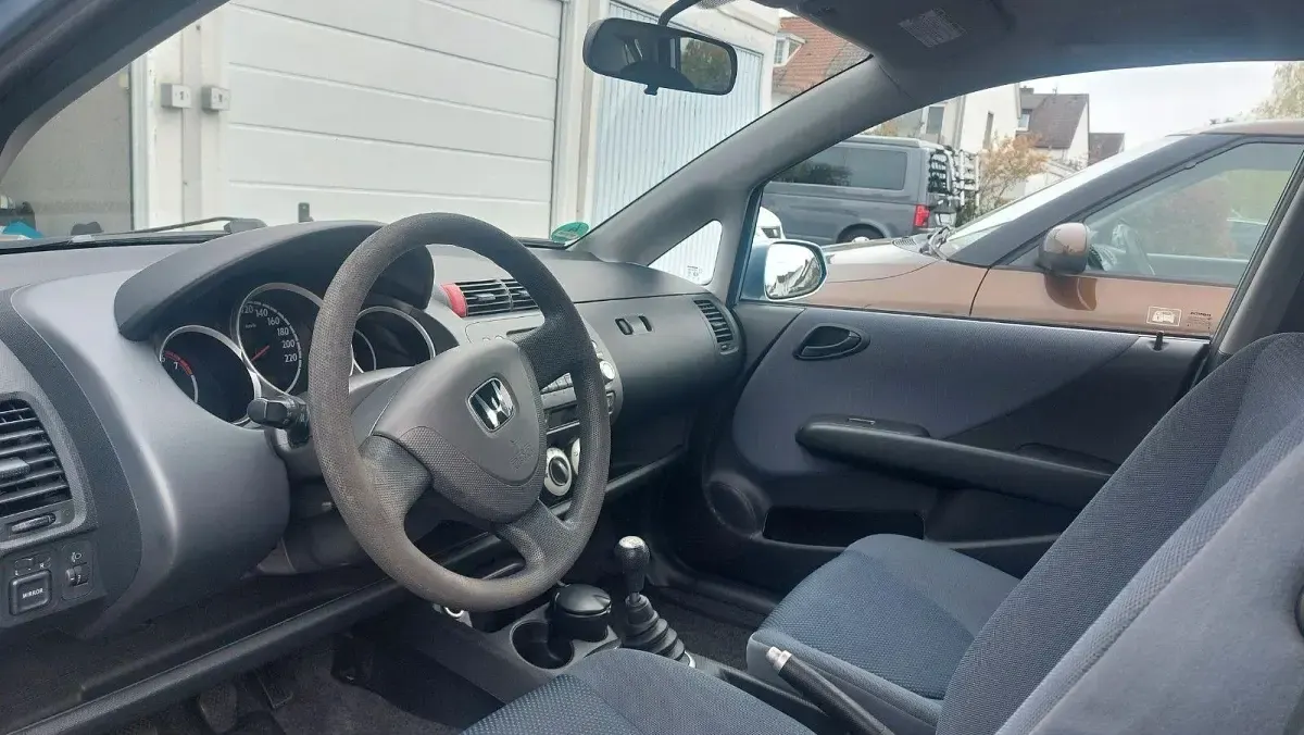 Gebraucht Honda Jazz Cool 78 PS (57 kW) 2005 Blau Kleinwagen