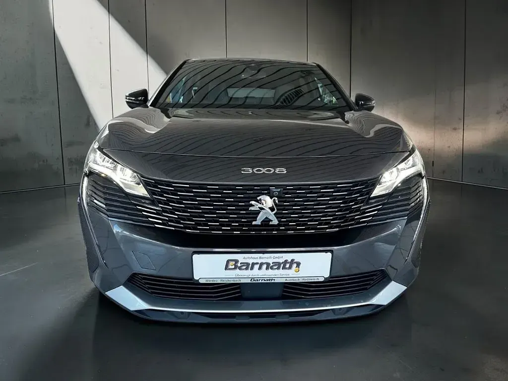 Gebraucht Peugeot 3008 Allure 131 PS (96 kW) 2024 Grau SUV