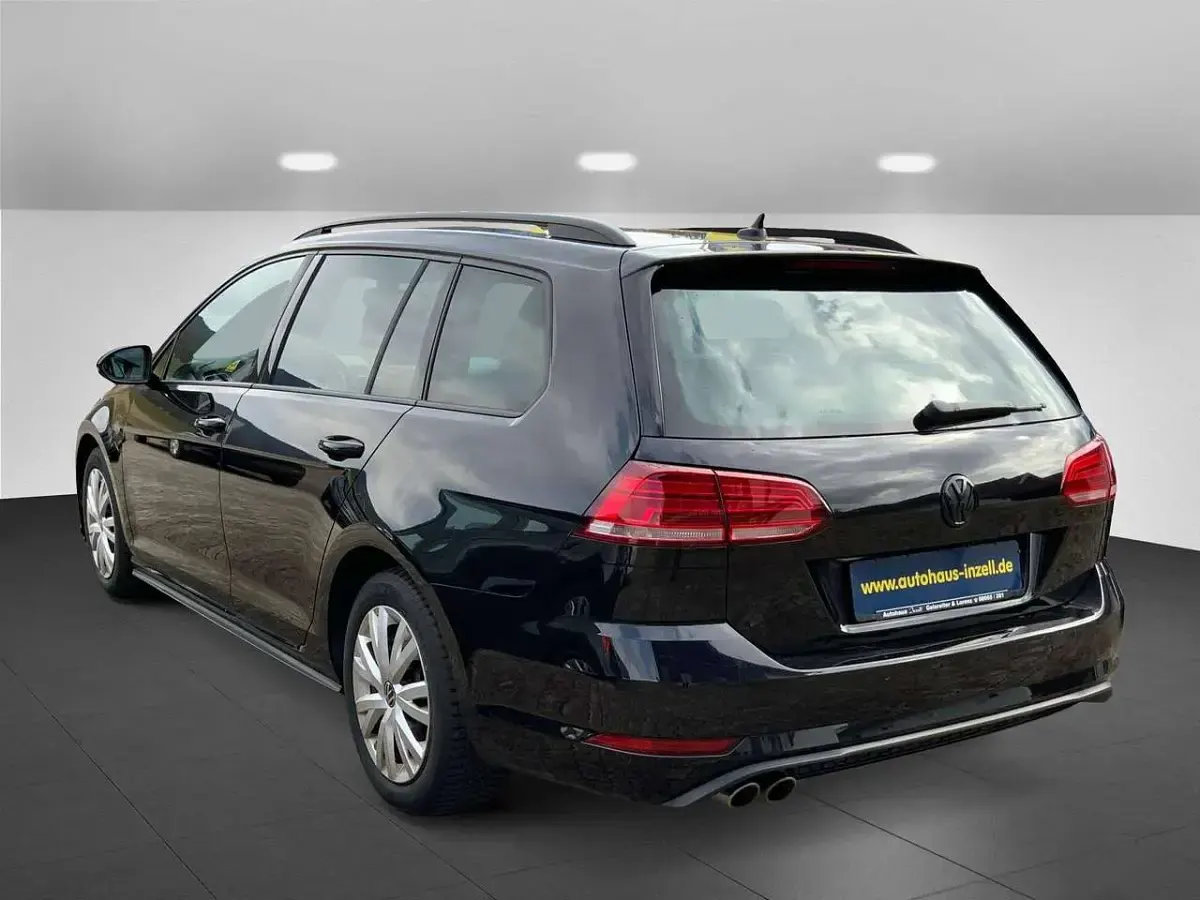 Gebraucht VW Golf VII GTD 184 PS (135 kW) 2018 Deep black perleffekt Kombi