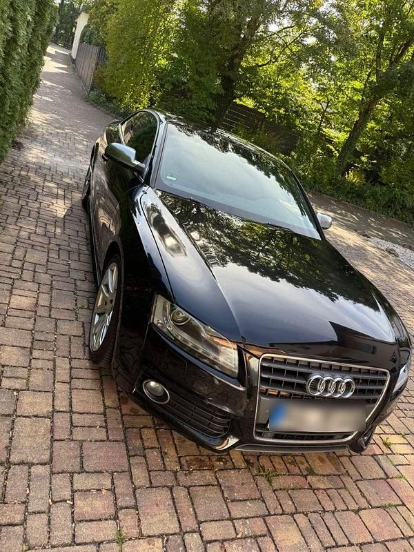 Schwarz Gebraucht 2010 Audi A5 Sport Coupé | 12.500 € (Etwas zu teuer) - Bild 1/4