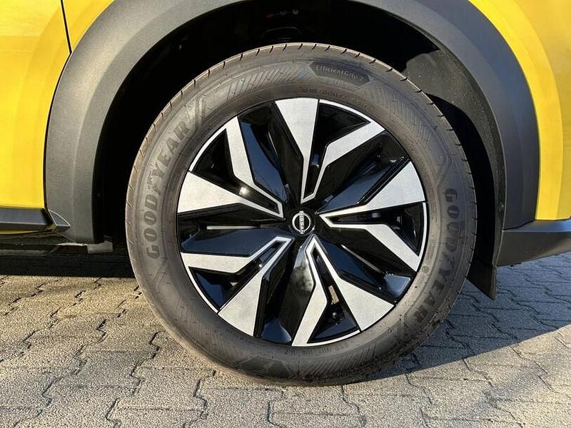 Gebraucht Nissan Juke Acenta 142 PS (104 kW) 2024 Gelb SUV