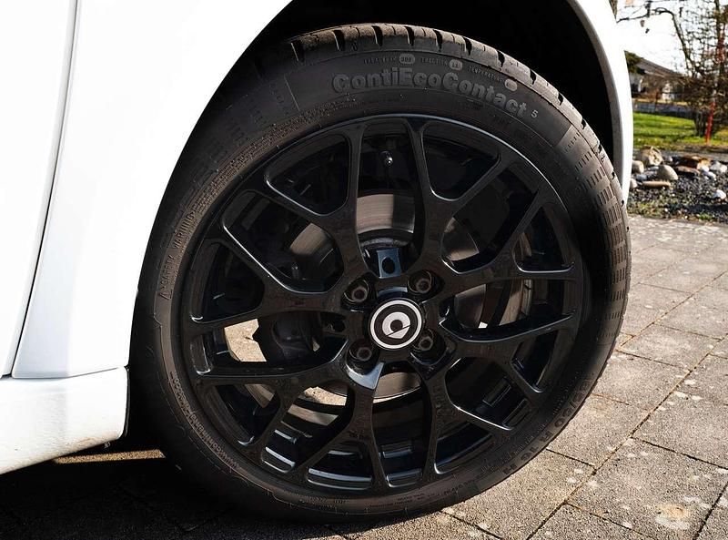 Gebraucht Smart ForTwo Coupé 90 PS (66 kW) 2016 Weiß Coupé