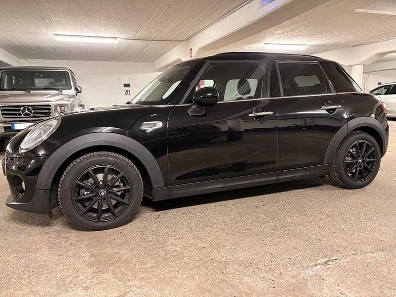 Gebraucht Mini Cooper Chili 136 PS (100 kW) 2017 Schwarz Kleinwagen