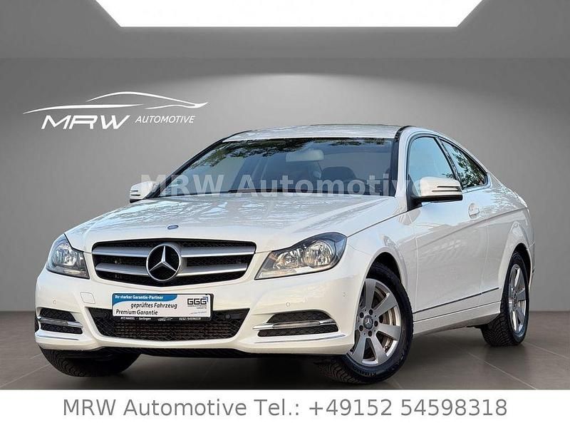 Weiß Gebraucht 2014 Mercedes C180 Coupé | 16.790 € (Superpreis) - Bild 1/4