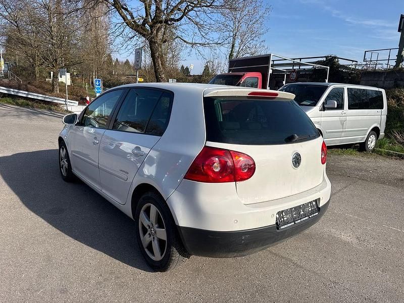 Gebraucht VW Golf VI United 122 PS (89 kW) 2008 Weiß Kleinwagen