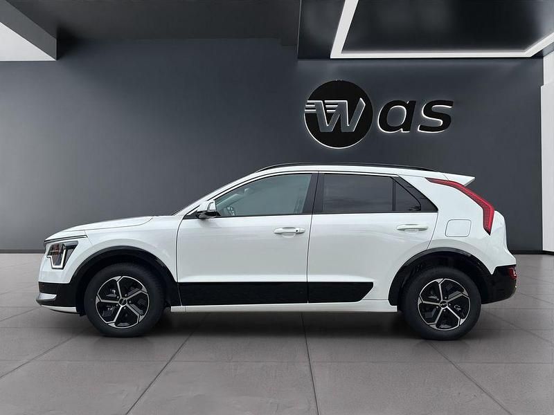 Gebraucht Kia Niro Comfort 130 PS (95 kW) 2025 Schneeweiss SUV