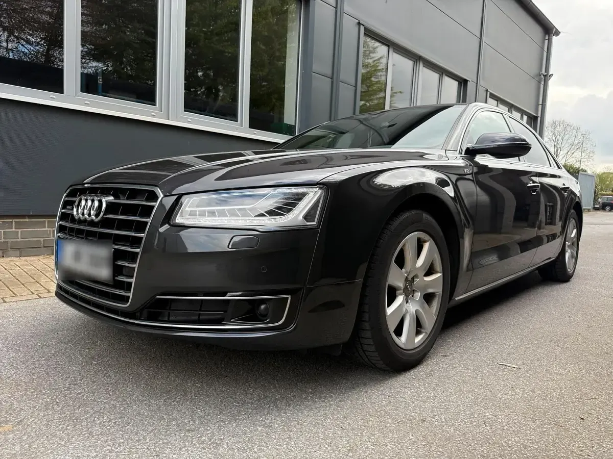 Occasion Audi A8 385 ch (283 kW) 2014 Gris Berline