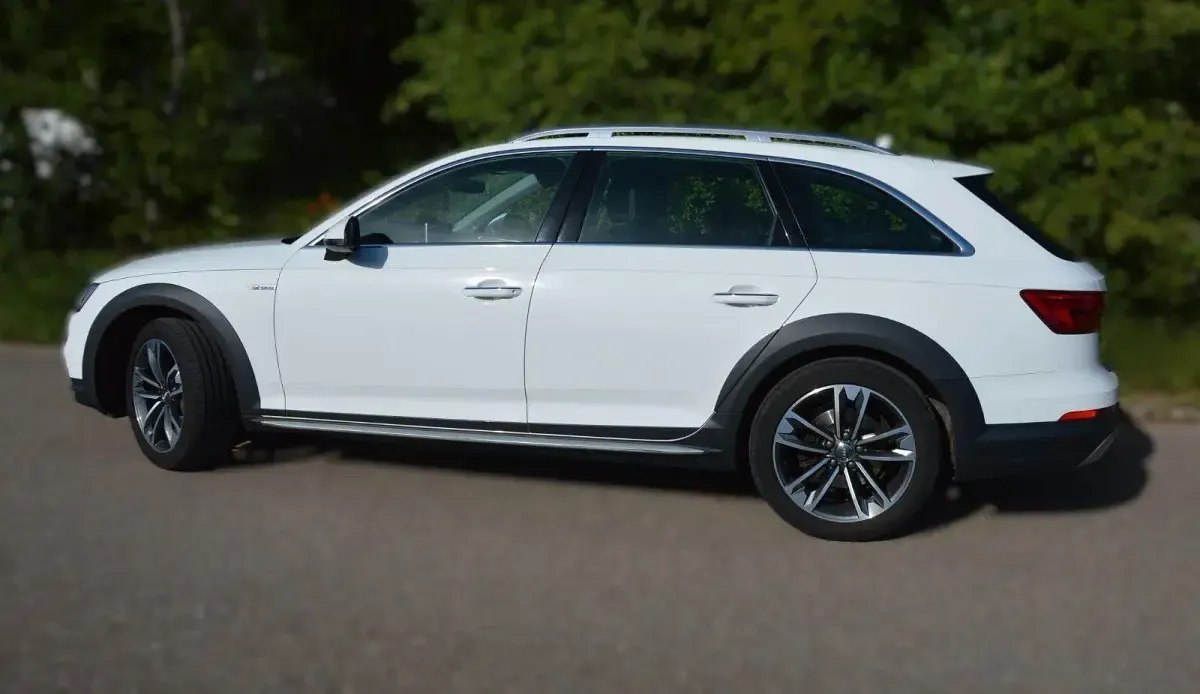 Gebraucht Audi A4 Allroad Sport 218 PS (160 kW) 2016 Weiß Kombi