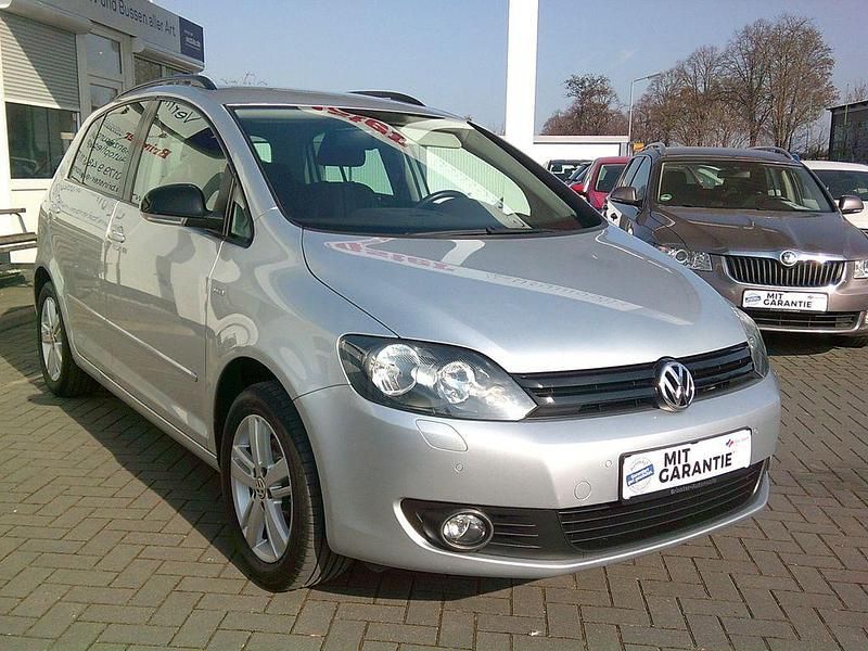 Gebraucht VW Golf Plus Cross Match 105 PS (77 kW) 2012 Silber Van / Kleinbus