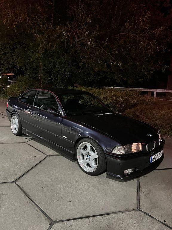 Violet Gebraucht 1997 BMW 323 Sport Line Coupé | 13.500 € (Etwas zu teuer) - Bild 1/4