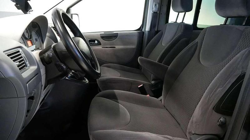 Gebraucht Peugeot Expert Premium 136 PS (100 kW) 2008 Gris aster Van