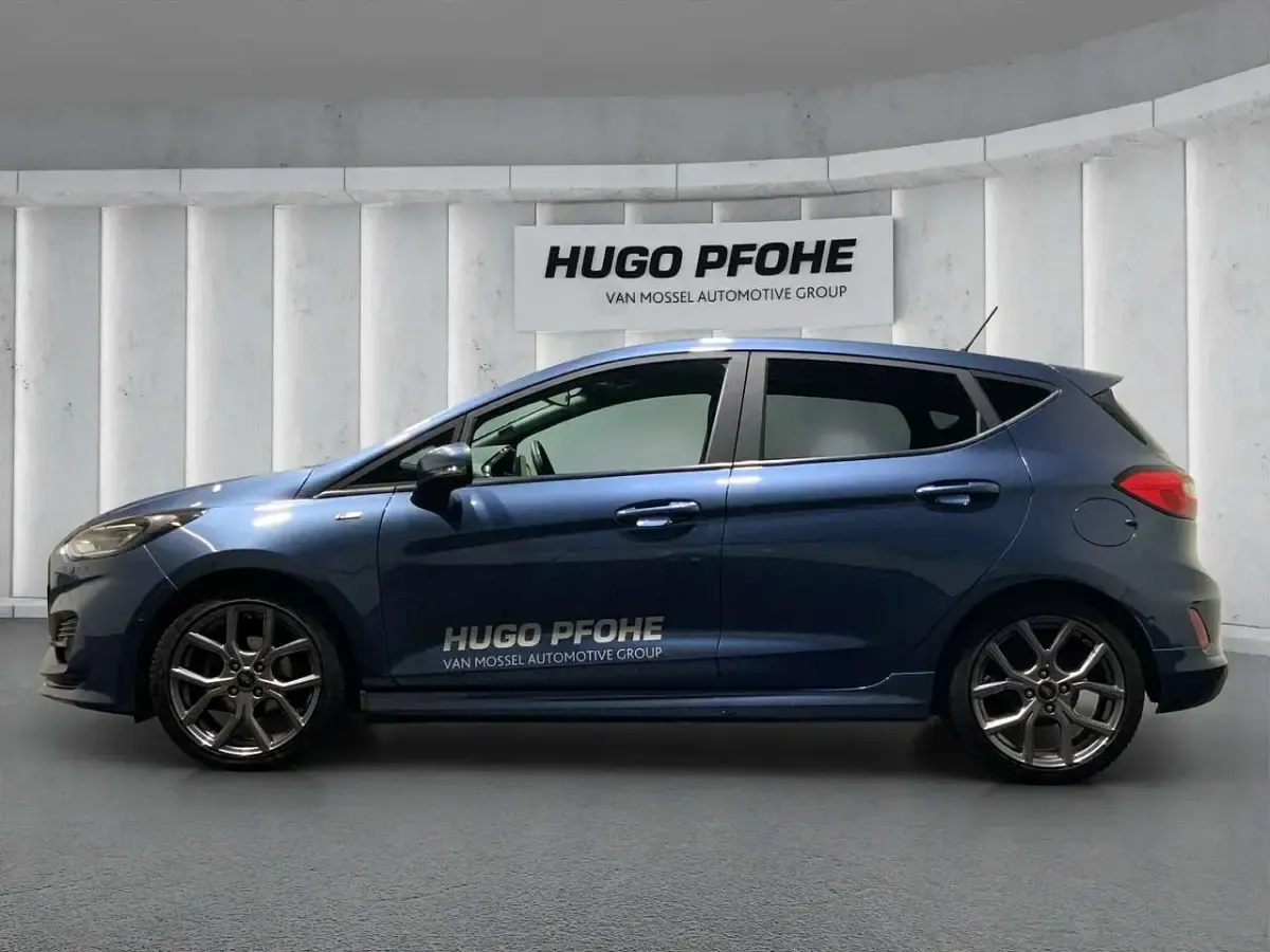 Gebraucht Ford Fiesta ST-Line 101 PS (74 kW) 2023 Chromablau metallic Kleinwagen