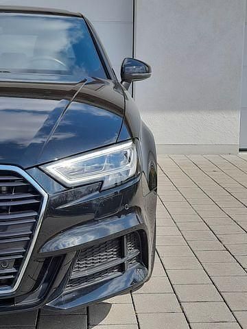 Schwarz Gebraucht 2020 Audi A3 Sport Limousine | 26.999 € (Teuer) - Bild 1/4