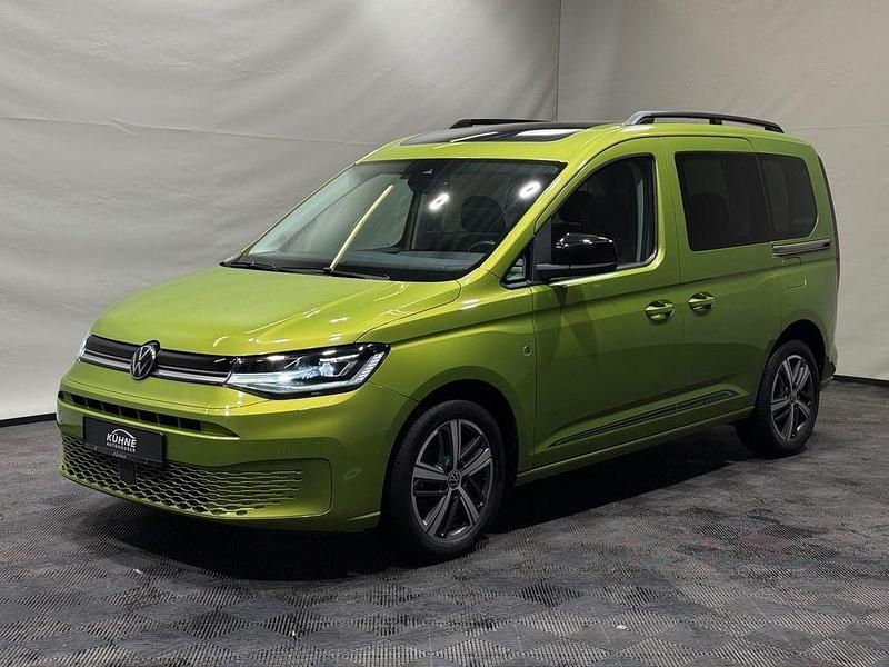 Gebraucht VW Caddy Move 122 PS (89 kW) 2021 Golden green metallic Van / Kleinbus