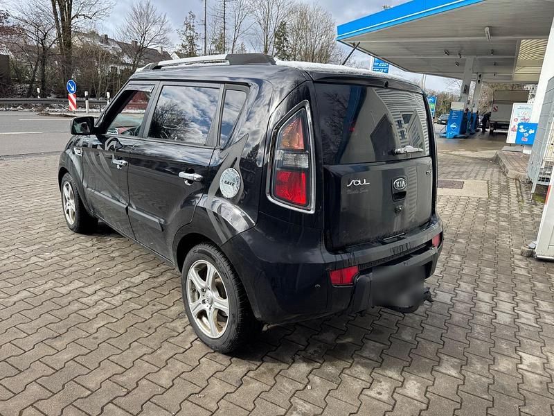 Gebraucht Kia Soul 128 PS (94 kW) 2011 Schwarz SUV