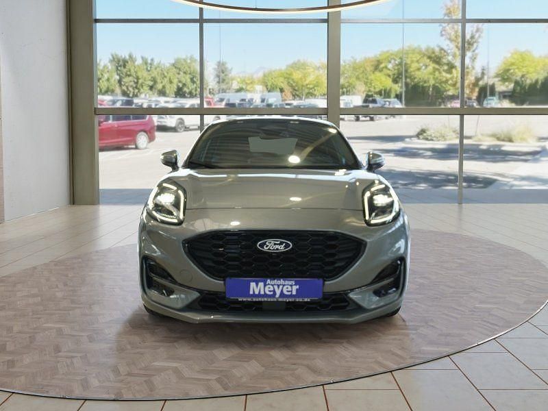 Gebraucht Ford Puma ST-Line 155 PS (114 kW) 2024 Solar silver SUV