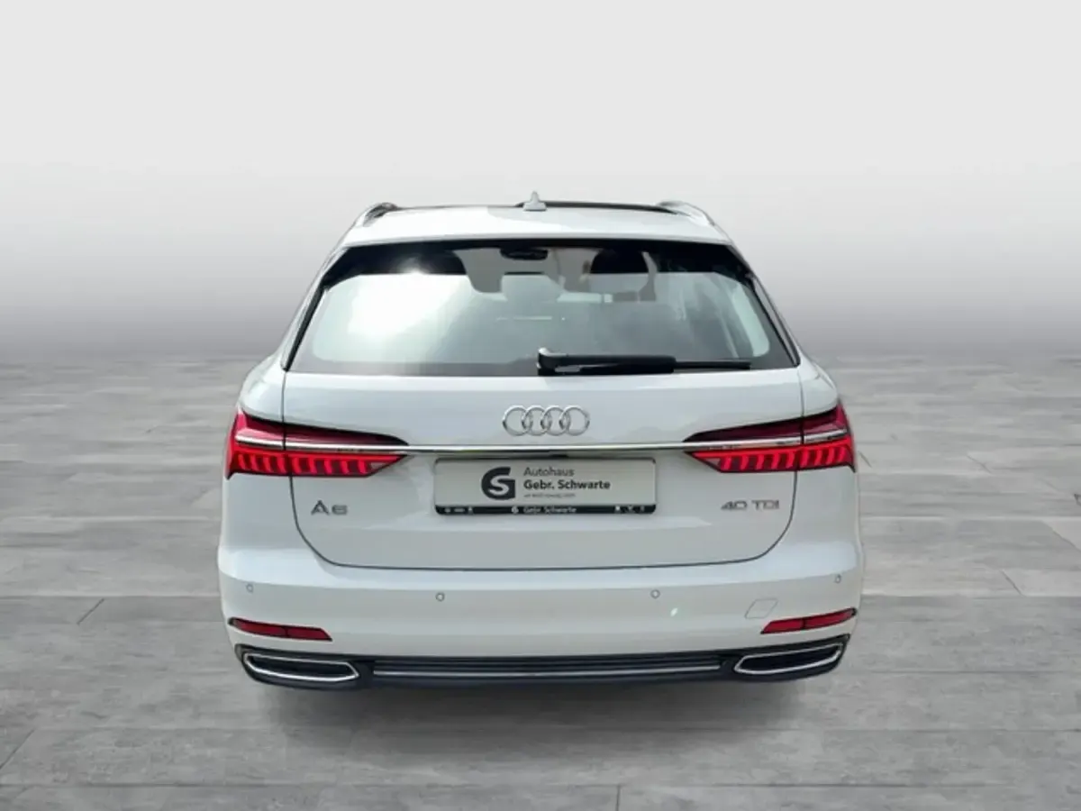 Gebraucht Audi A6 Sport 204 PS (150 kW) 2023 Weiß Kombi
