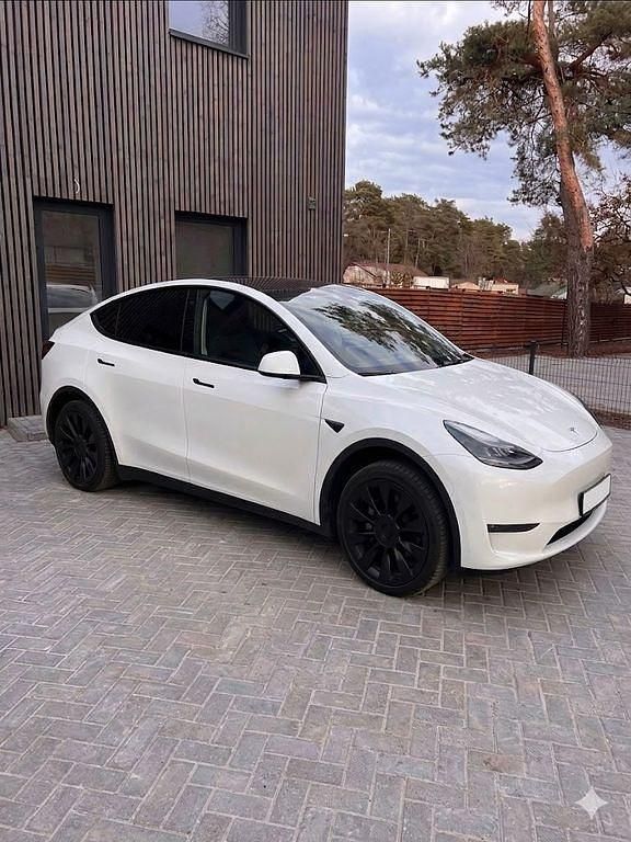 Gebraucht Tesla Model Y Long Range RWD 255 kW (347 PS) 2024 Weiß SUV