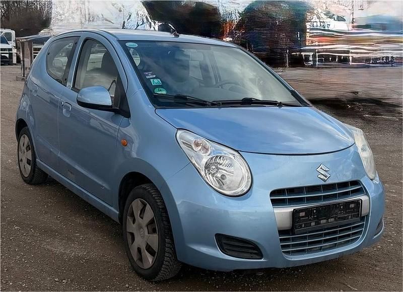Gebraucht Suzuki Alto 70 PS (51 kW) 2012 Blau Kleinwagen