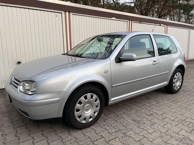 Gebraucht VW Golf IV 102 PS (75 kW) 2003 Silber Limousine