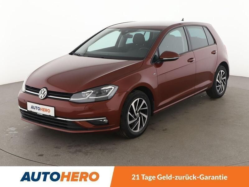 Rot Gebraucht 2019 VW Golf VII Join Limousine | 14.960 € (Fairer Preis) - Bild 1/3