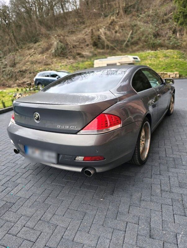 Grau Gebraucht 2005 BMW 645 Coupé | 11.000 € (Superpreis) - Bild 1/4