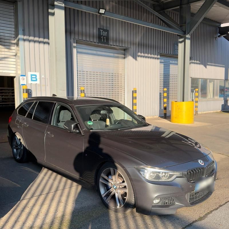 Gebraucht BMW 335 370 PS (272 kW) 2016 Grau Kombi