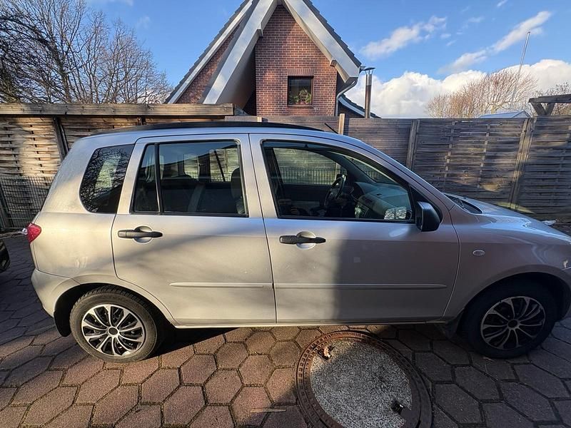 Gebraucht Mazda 2 80 PS (58 kW) 2004 Silber Kleinwagen