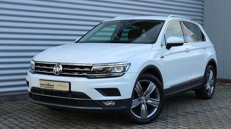 Gebraucht VW Tiguan Highline 150 PS (110 kW) 2019 Pure withe SUV