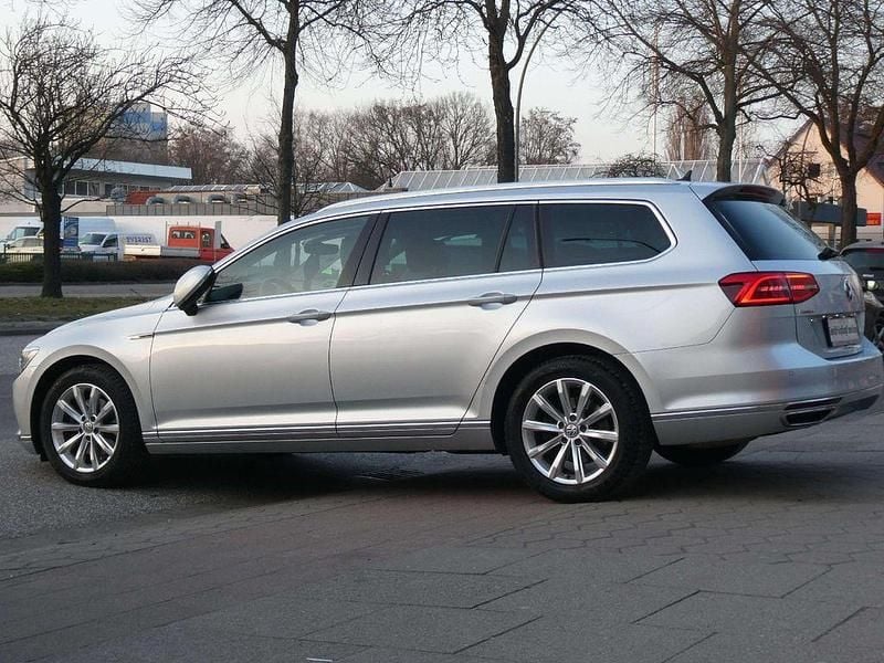 Gebraucht VW Passat Highline 190 PS (139 kW) 2019 Silber Kombi