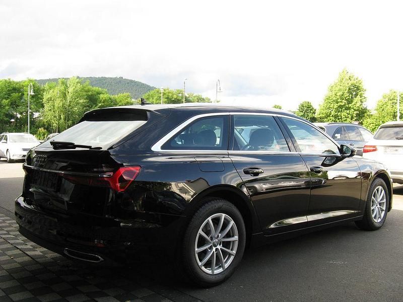 Gebraucht Audi A6 Ambiente 204 PS (150 kW) 2019 Brillantschwarz Kombi