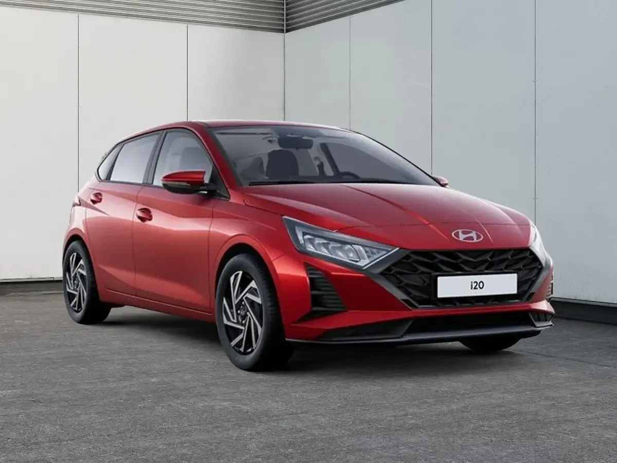 Gebraucht Hyundai i20 Trend 101 PS (74 kW) 2025 Dragon red Kleinwagen