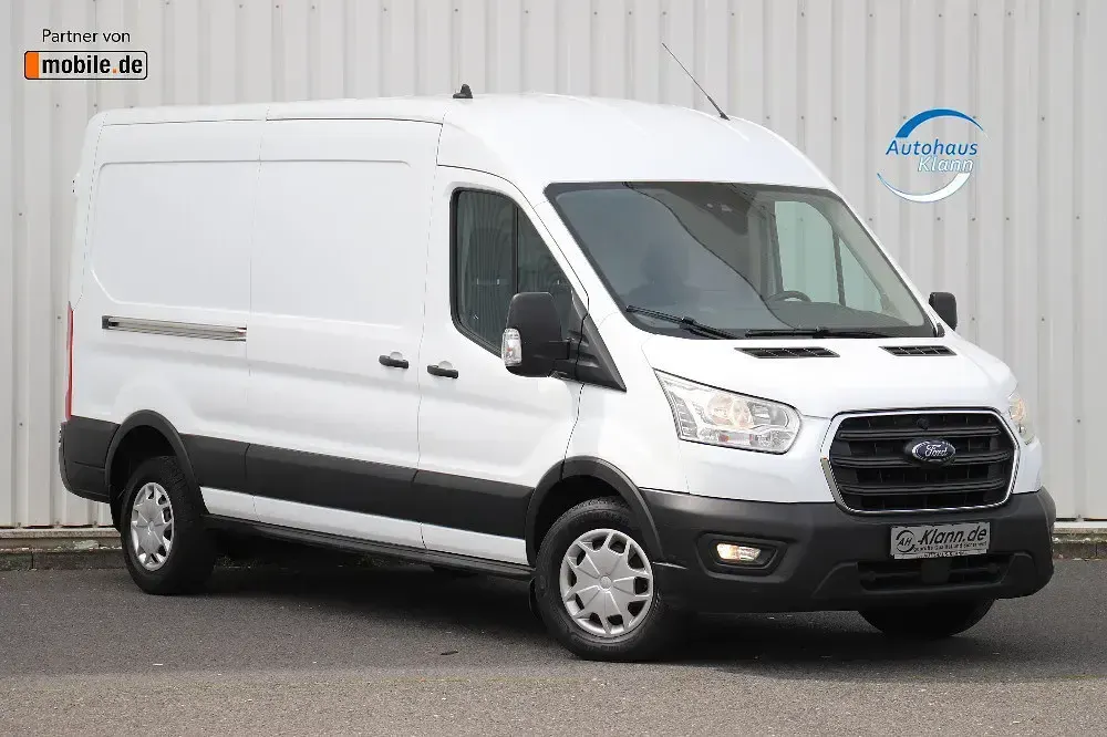 Gebraucht Ford Transit Trend 131 PS (96 kW) 2020 Van / Kleinbus