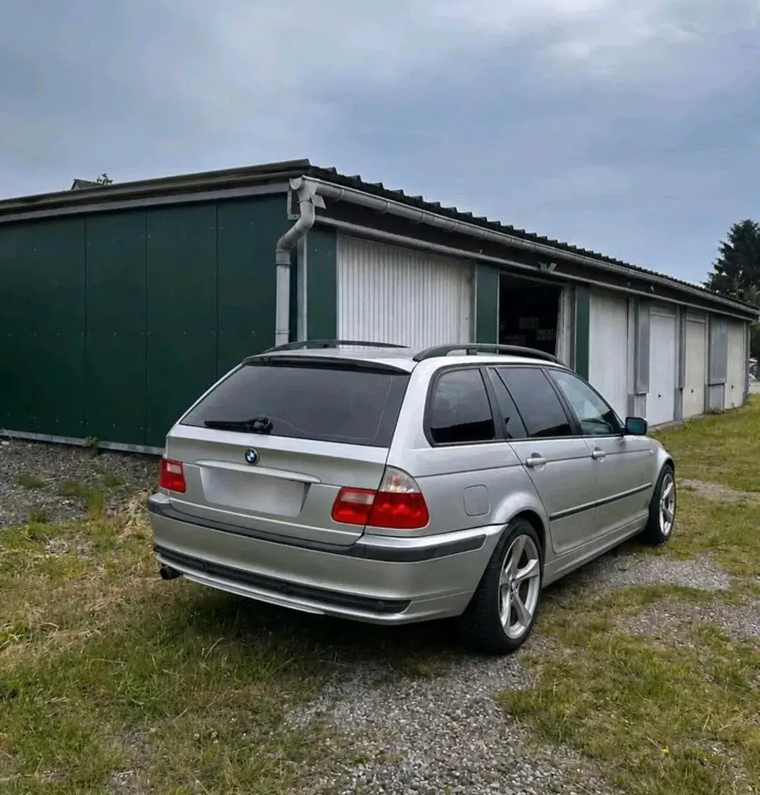 Gebraucht BMW 316 116 PS (85 kW) 2005 Silber Kombi