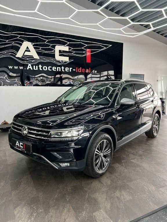 Schwarz Gebraucht 2020 VW Tiguan Allspace Highline SUV | 26.300 € (Fairer Preis) - Bild 1/4