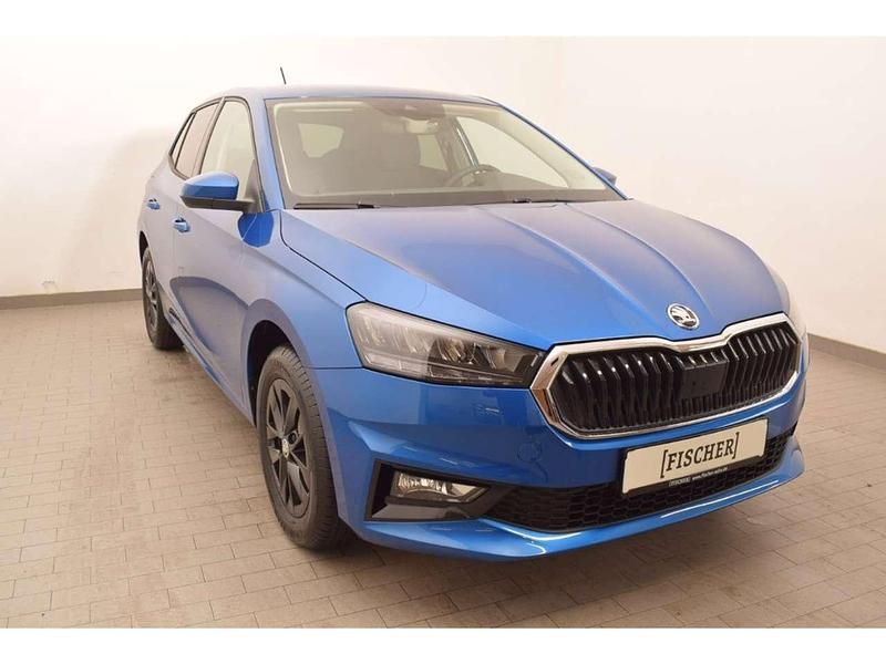 Gebraucht Skoda Fabia Selection 95 PS (69 kW) 2024 Raceblau metallic Kleinwagen