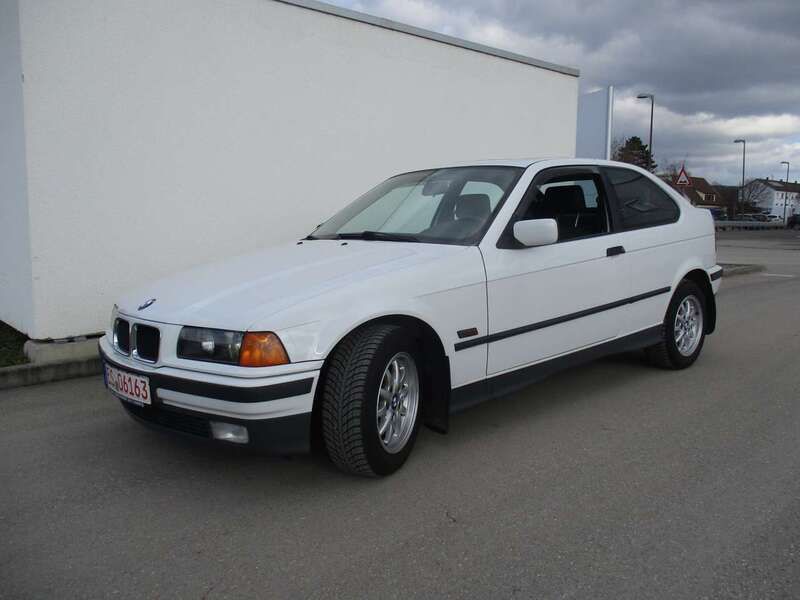 Weiß Gebraucht 1995 BMW 318 Compact Kleinwagen | 3.900 € - Bild 1/4
