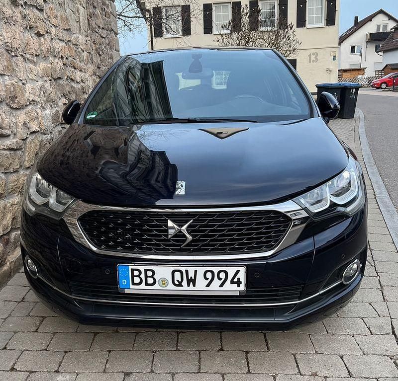Gebraucht Citroën DS4 So Chic 131 PS (96 kW) 2015 Schwarz Kleinwagen