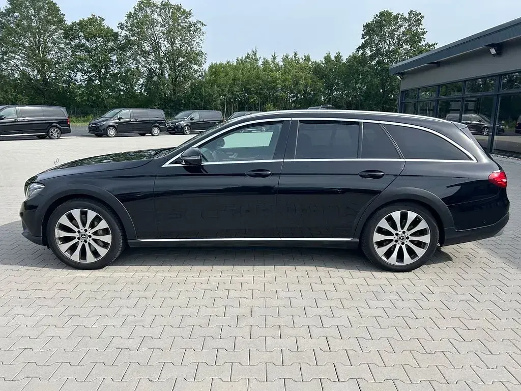 Gebraucht Mercedes E400 340 PS (250 kW) 2019 Schwarz Limousine
