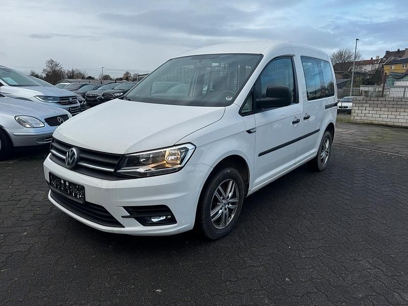 Weiß Gebraucht 2019 VW Caddy Van / Kleinbus | 5.499 € (Superpreis) - Bild 1/4