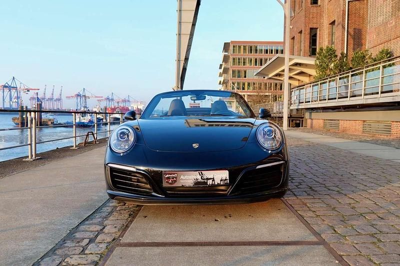 Gebraucht Porsche 911 Carrera 4S Cabriolet 420 PS (308 kW) 2017 Tiefschwarz Cabrio
