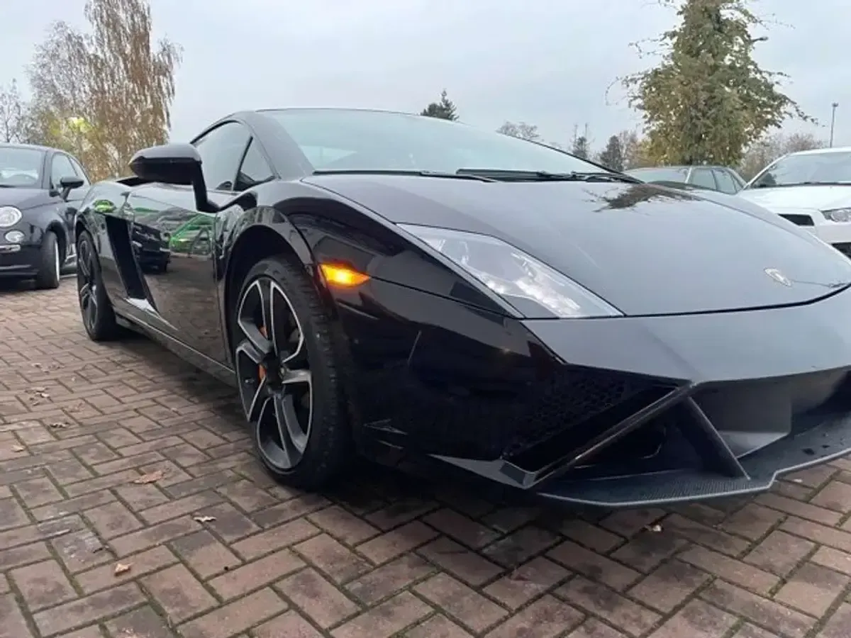 Second-hand Lamborghini Gallardo 560 CP (411 kW) 2014 Negru Coupe